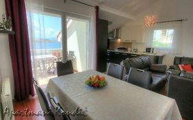 Apartman Kondic Omisalj