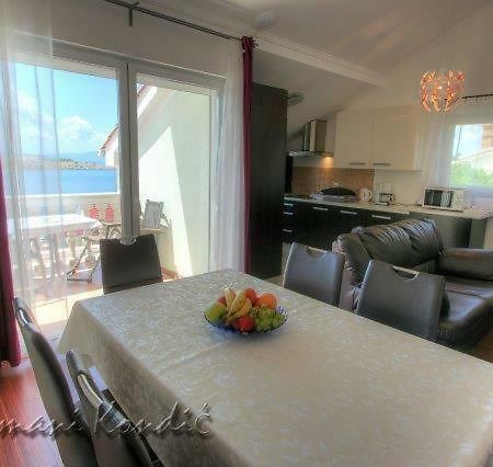 Apartman Kondic Omišalj Exterior foto