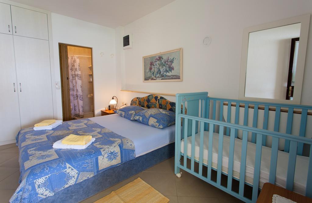 Apartman Kondic Omišalj Zimmer foto