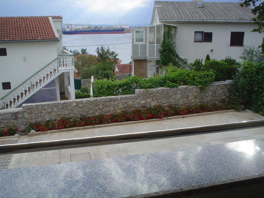 Apartman Kondic Omišalj Zimmer foto