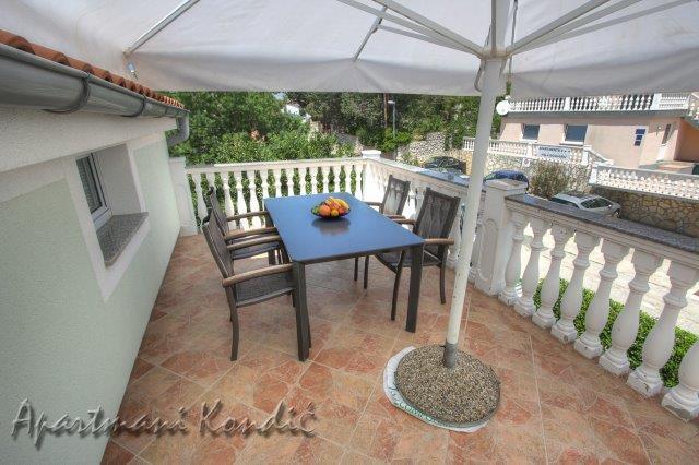 Apartman Kondic Omišalj Exterior foto