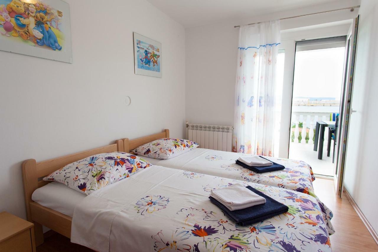 Apartman Kondic Omišalj Exterior foto